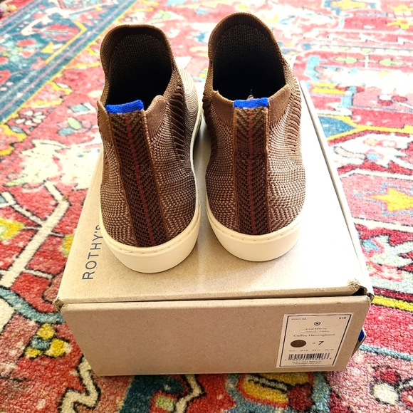 NWT Rothy's The Boot - Picture 2 of 3